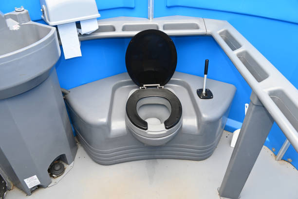 Best Luxury portable toilet rental  in Okawvle, IL